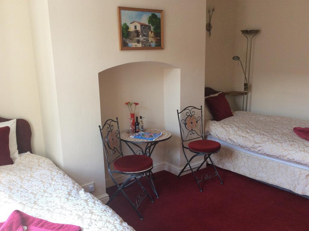 The Old Forge B&B Knockin Room photo