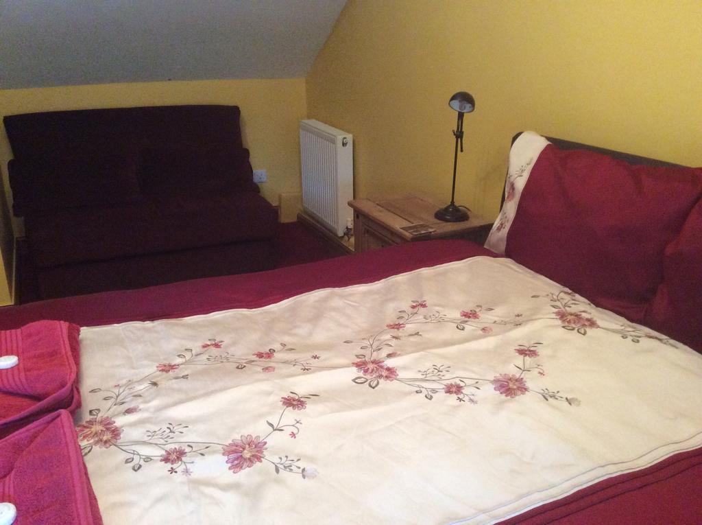 The Old Forge B&B Knockin Room photo