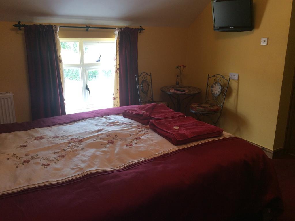 The Old Forge B&B Knockin Room photo