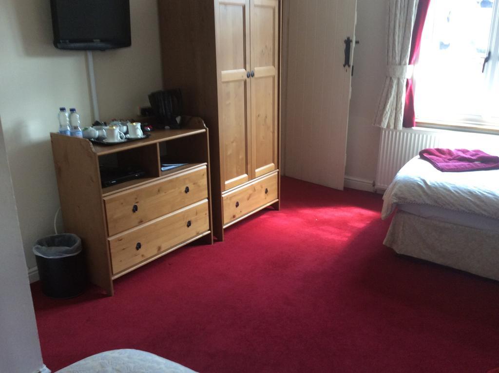 The Old Forge B&B Knockin Room photo